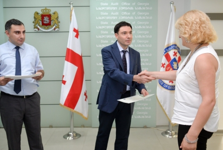 საჯარო სექტორის აუდიტორის სერტიფიკატი 27 აუდიტორმა მიიღო