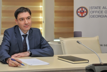 საქართველოში ევროკავშირის ელჩი იანოშ ჰერმანი გენერალურ აუდიტორს შეხვდა